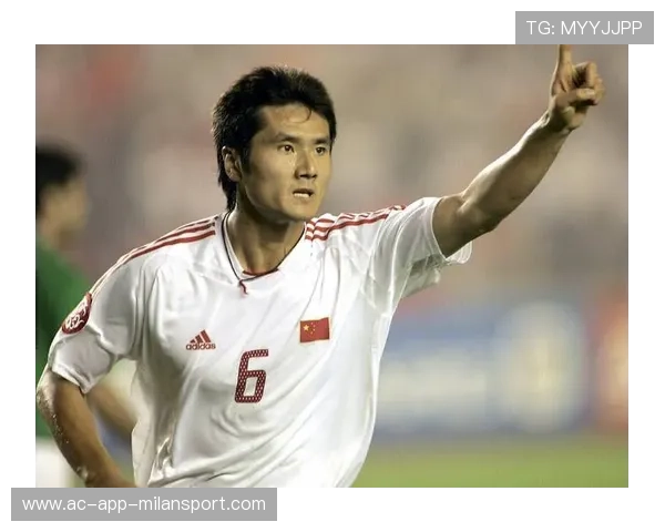 媒体人:邵佳一必须仔细甄别还有热血、真正愿意为国出战的球员-直播吧